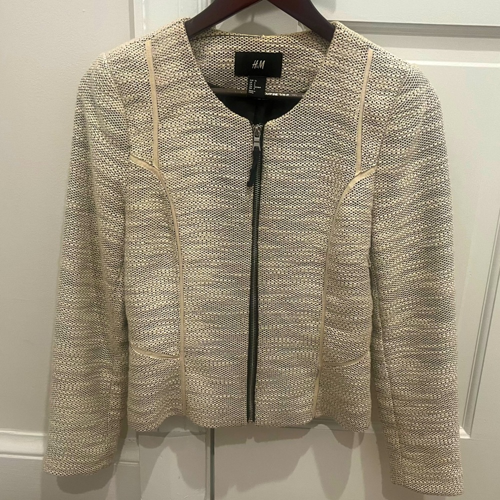VGUC H&M zipper textured blazer, sz6